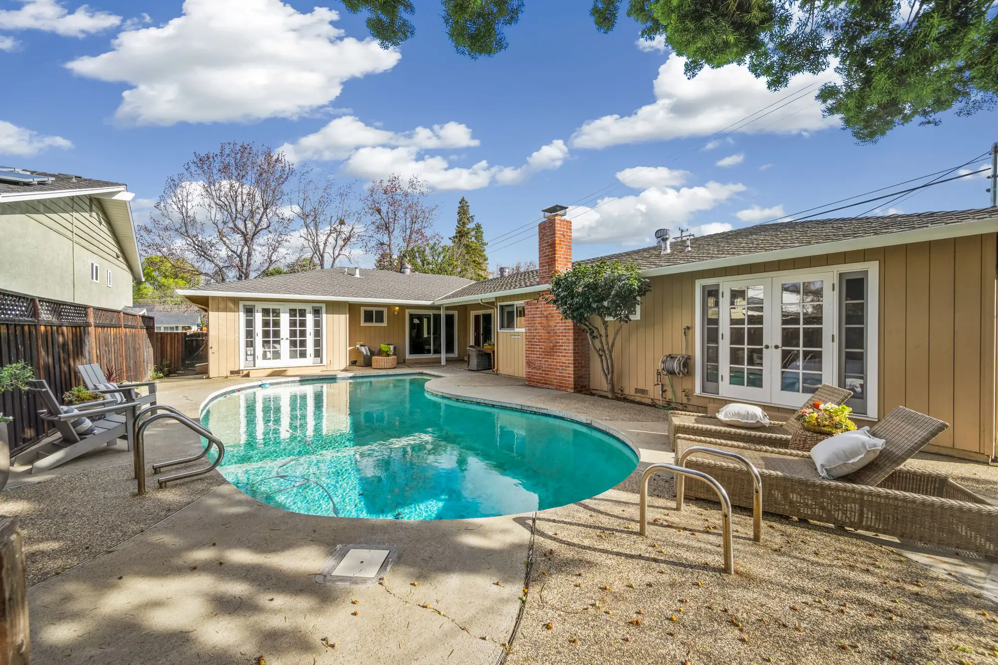 The pool at 1259 North Central Avenue